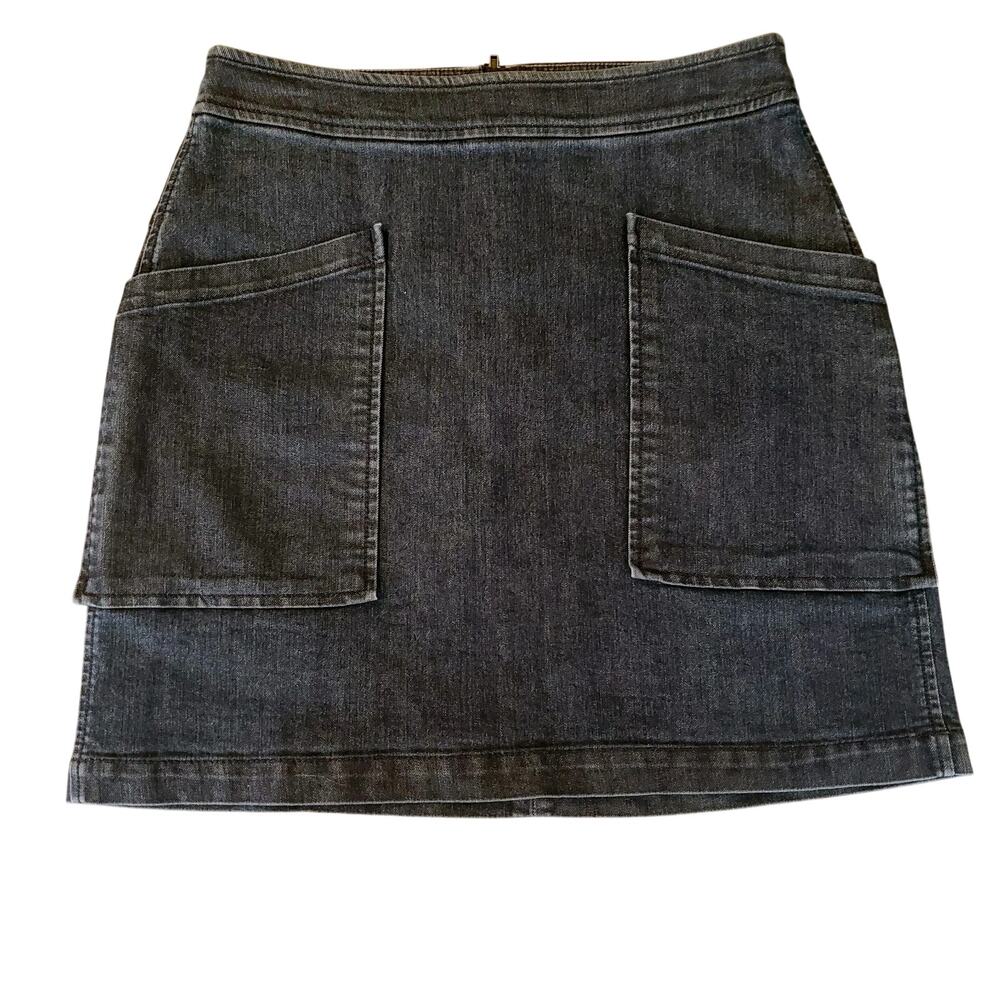 LOFT Structured Denim Mini Skirt Size 4 Exposed Back Zip Stretch Dark Wash